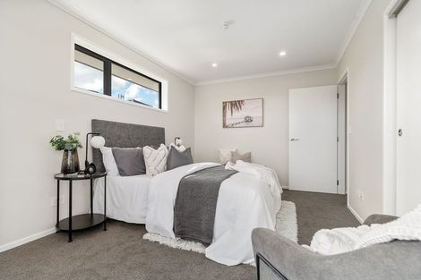 Photo of property in 37 Rhodes Street, Carterton, 5713