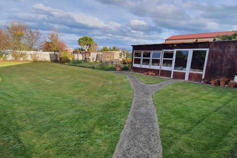 Photo of property in 15 Michael Street, Waimate, 7924