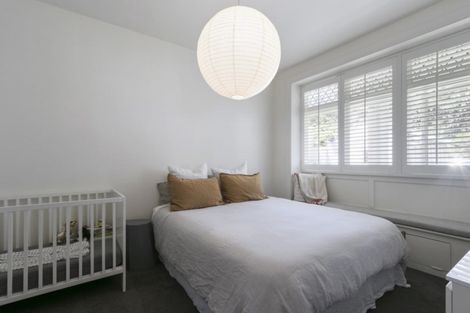 Photo of property in 36 Oroua Street, Eastbourne, Lower Hutt, 5013