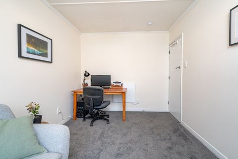Photo of property in 54 Elwyn Crescent, Green Island, Dunedin, 9018