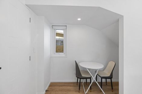 Photo of property in 2/61 Waltham Road, Sydenham, Christchurch, 8023