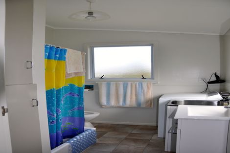 Photo of property in 31 Wallnutt Avenue, Waihi Beach, 3611