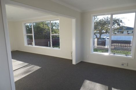 Photo of property in 8 Stretton Street, Bishopdale, Christchurch, 8053