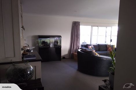 Photo of property in 10 Moonraker Place, Whitby, Porirua, 5024