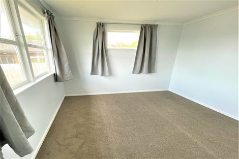 Photo of property in 1/70 Chartwell Avenue, Glenfield, Auckland, 0629