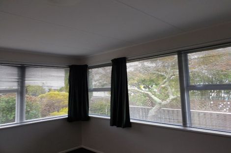 Photo of property in 118 Ironside Road, Johnsonville, Wellington, 6037
