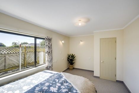 Photo of property in 214 Auckland Road, Greenmeadows, Napier, 4112