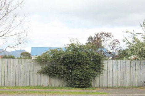 Photo of property in 305 Ocean Road, Whangamata, 3620