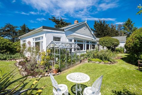 Photo of property in 16 Strawberry Lane, Sawyers Bay, Port Chalmers, 9023