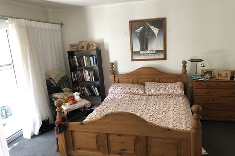 Photo of property in 6/66 Victoria Road, Devonport, Auckland, 0624