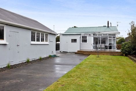 Photo of property in 28 Disraeli Street, Hawera, 4610