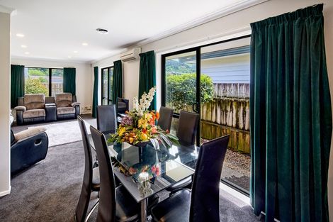 Photo of property in 9b Hinau Street, Tawa, Wellington, 5028