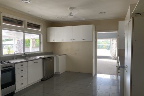 Photo of property in 32 Grove Road, Papakura, 2110