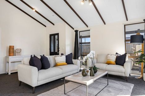 Photo of property in 2/42 Heywood Terrace, Richmond, Christchurch, 8013