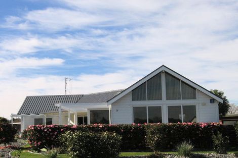 Photo of property in 34 Clivedene Street, Matua, Tauranga, 3110