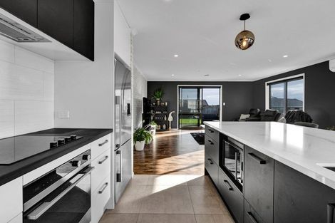 Photo of property in 6 The Terrace, Bell Block, New Plymouth, 4312