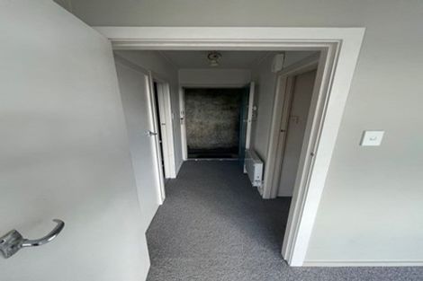 Photo of property in 4 Raroa Road, Kelburn, Wellington, 6012