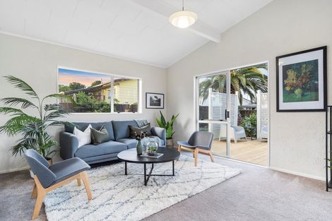 Photo of property in 124 Ohauiti Road, Hairini, Tauranga, 3112