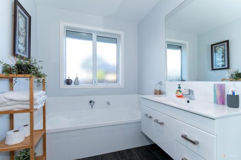 Photo of property in 78a Cox Street, Geraldine, 7930