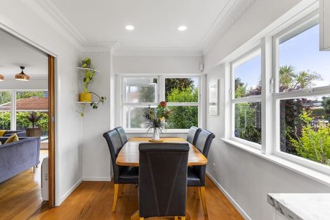 Photo of property in 28 Browns Avenue, Pakuranga, Auckland, 2010