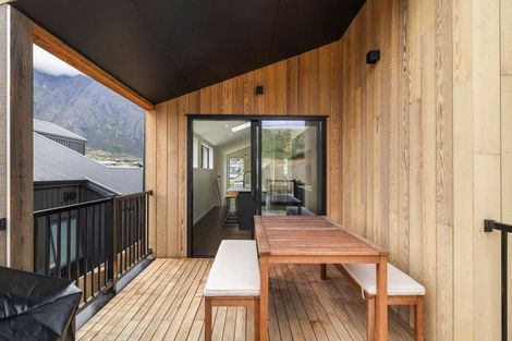 Photo of property in 18 Grain Close, Jacks Point, 9371