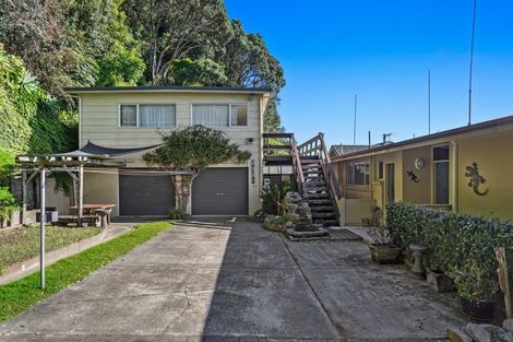 Photo of property in 200 Pohutukawa Avenue, Ohope, 3121