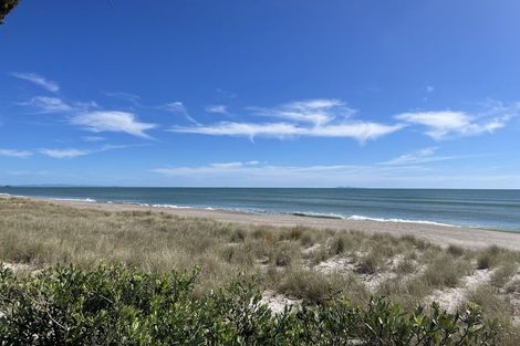 Photo of property in 22 Taylor Road, Papamoa Beach, Papamoa, 3118