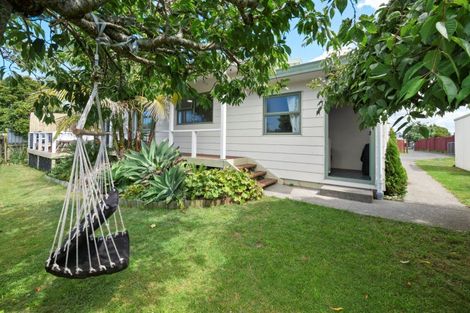 Photo of property in 12 Belray Place, Papamoa Beach, Papamoa, 3118