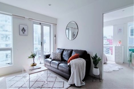 Photo of property in Terrace Heights Apartments, 8c/163 The Terrace, Wellington Central, Wellington, 6011