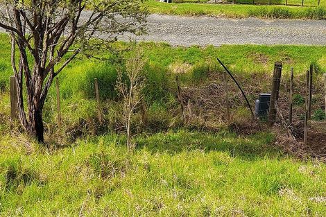 Photo of property in 79 Gorge Road, Maungaturoto, 0520