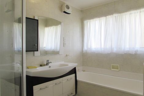 Photo of property in 97 Opaheke Road, Opaheke, Papakura, 2113