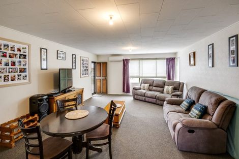 Photo of property in 616 Avenue Road West, Saint Leonards, Hastings, 4120