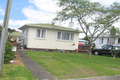 Photo of property in 10 Orchard Rise, Rosehill, Papakura, 2113