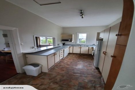 Photo of property in 56 Freyberg Street, Lyall Bay, Wellington, 6022