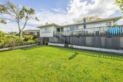 Photo of property in 14 Snell Avenue, Papakura, 2110