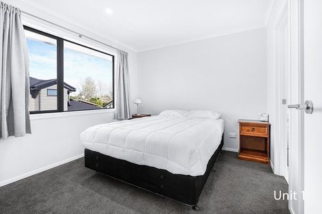 Photo of property in 67d Divich Avenue, Te Atatu South, Auckland, 0610