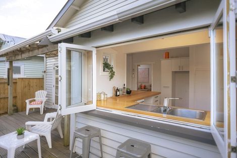 Photo of property in 396 Jackson Street, Petone, Lower Hutt, 5012