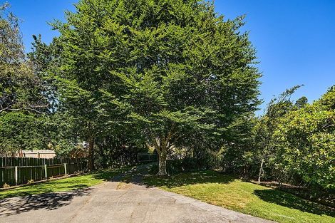 Photo of property in 73 Blue Mountains Road, Pinehaven, Upper Hutt, 5019