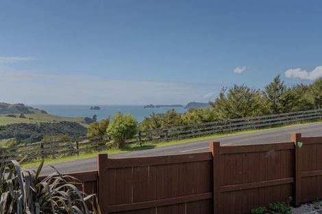 Photo of property in 4 Tarapatiki Drive, Whitianga, 3510