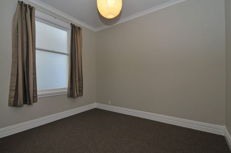 Photo of property in 4/112 Austin Street, Mount Victoria, Wellington, 6011