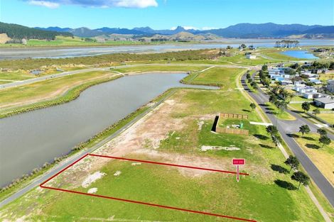 Photo of property in 332 Harbour Drive East, Matarangi, Whitianga, 3592