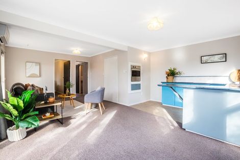 Photo of property in 15 Bowline Place, Whitby, Porirua, 5024