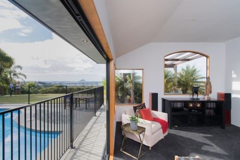 Photo of property in 300 Waitaha Road, Welcome Bay, Tauranga, 3112