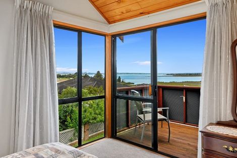 Photo of property in 1/10 Bannings Way, Hobsonville, Auckland, 0618