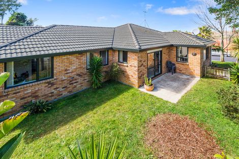 Photo of property in 4 George Arthur Place, Pukekohe, 2120