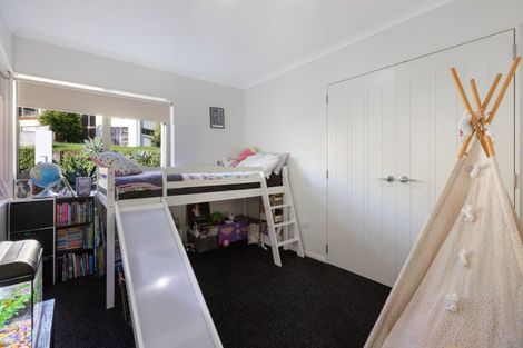 Photo of property in 15 Riddington Rise, Ohauiti, Tauranga, 3112