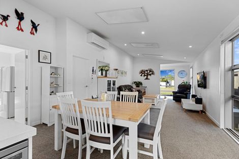 Photo of property in 9 Pimelea Street, Papamoa Beach, Papamoa, 3118