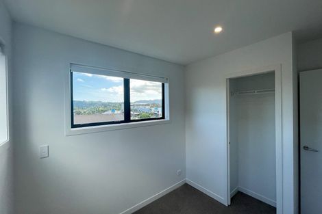 Photo of property in 4/5 Brandon Road, Glen Eden, Auckland, 0602