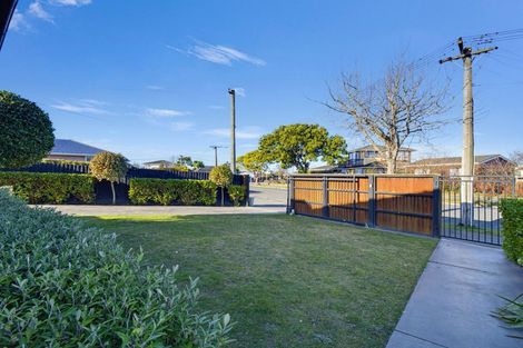 Photo of property in 6 Wingate Street, Redwood, Christchurch, 8051