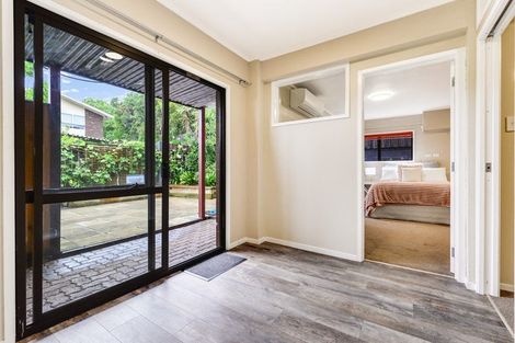 Photo of property in 16 Glendale Drive, Dinsdale, Hamilton, 3204